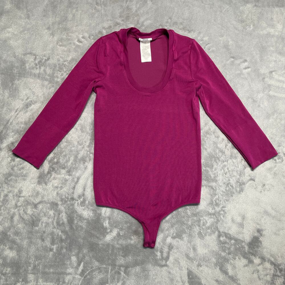 Wolford Bodysuit Top XS Thong Snap 3/4 Sleeve Scoop Neck Minimal Capsule Classic